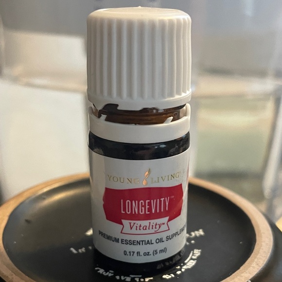 Longevity young living vitality 5 mL probably used two drops to smell - Picture 1 of 2